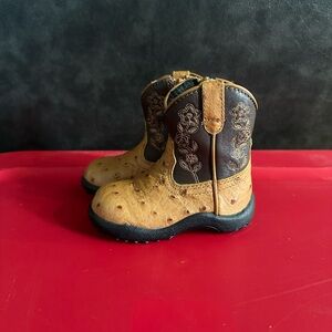 Roper baby boots size 2 ostrich